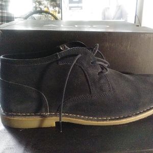 *Used* Mens Kenneth Cole Suede Shoes